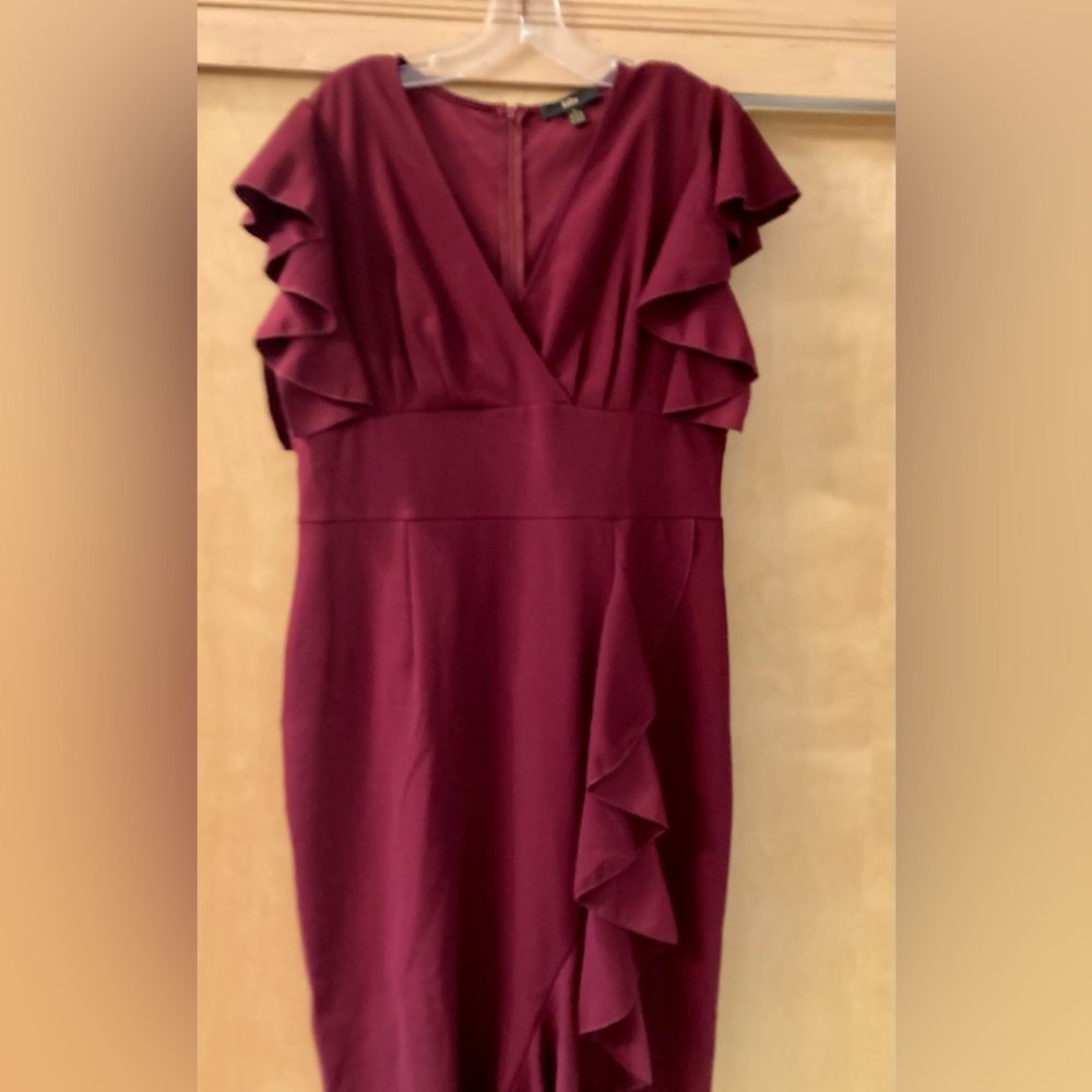 Pretty ruffle dress.  Size XL. Only worn to try on.